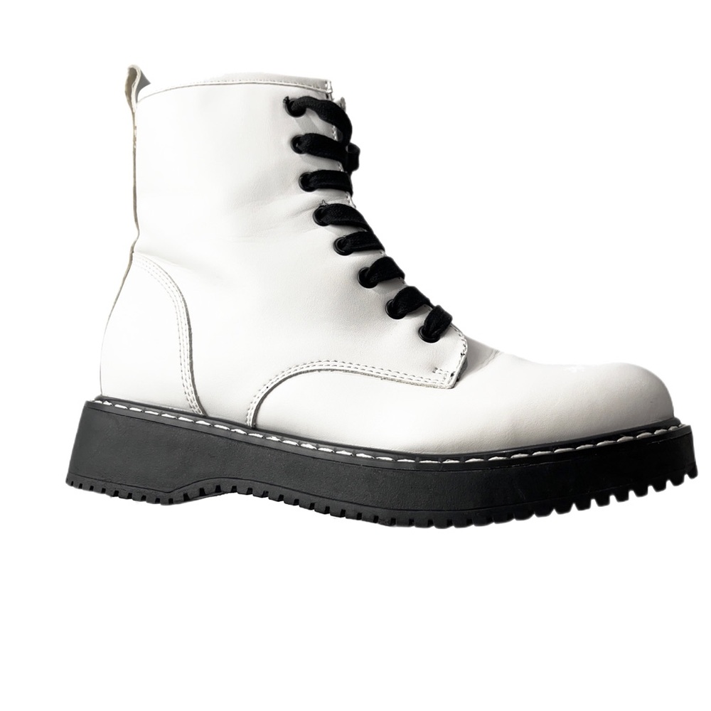 Madden Girl Kurrt Lace-Up Ankle Boot - Picture 2 of 7